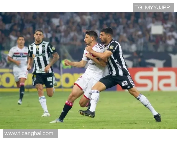 2017年阿瓦伊与科里蒂巴激战回顾精彩瞬间与战术分析