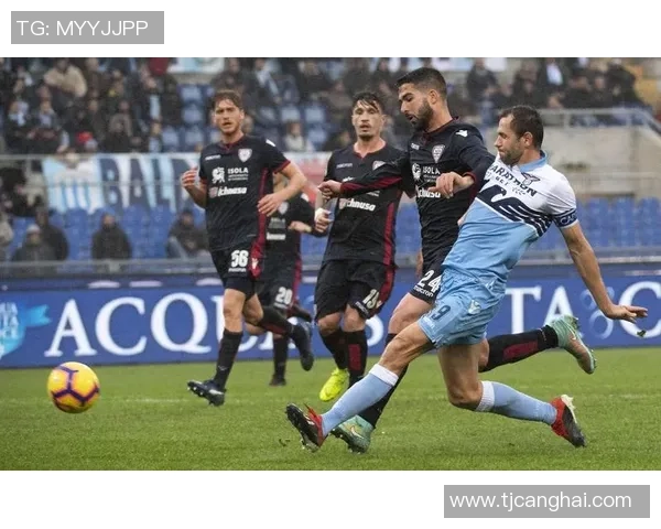 卡利亚里与佛罗伦萨精彩对决在线直播全程回顾与分析